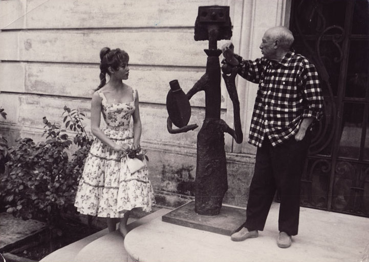 brigitte-bardot-visits-picasso-07