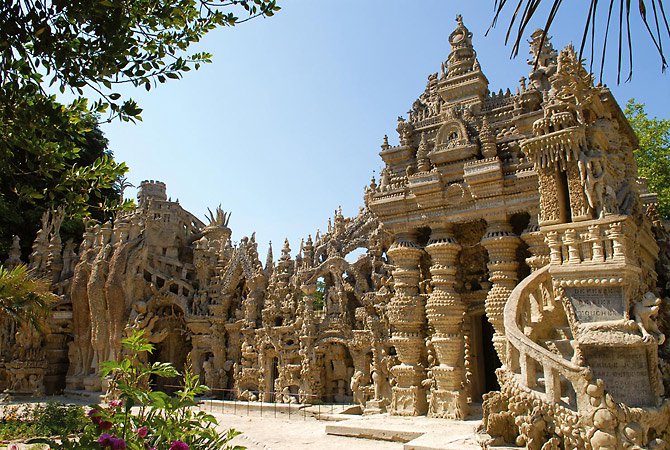 france-Palais-Idéal-de-Facteur-Cheval
