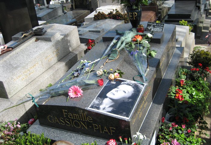edith-piaf-pere_lachaise