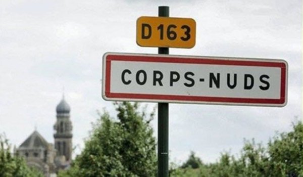 francedrole_corps_nuds